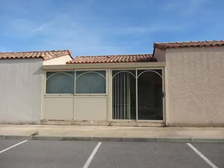 Maison à Saint Pierre la Mer avec Terrasse et Piscine 2 Étoiles - Photo 12