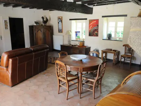 Petite maison de campagne avec piscine chauffée, tennis et nombreuses activités pour tous! - Photo 9