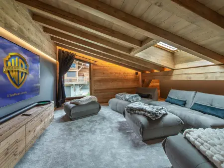 Chalet moderne avec piscine intérieure et hammam - Photo 12
