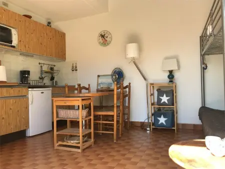 Villa 4 Pers. à Port Leucate avec Parking Proche Plage - Photo 4