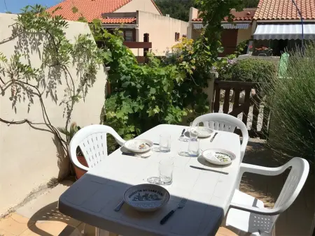 Villa avec Mezzanine et Cabine 4 Pers à Port Leucate, Parking inclus - Photo 1