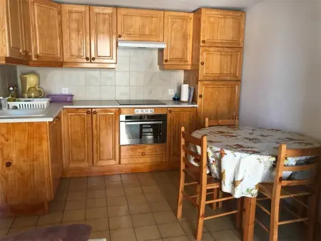 Pavillon T2 Mezzanine, 6 couchages, proche plage, terrasse, parking privé, TV, lave-linge - Photo 4