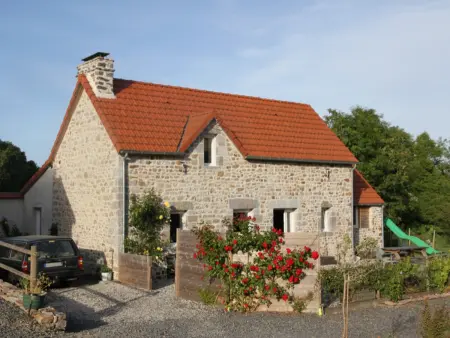Maison indépendante avec jardin, proche étang, cheminée, Internet, tout confort. - Photo 1