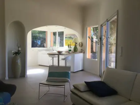 Villa de standing avec piscine privée à Cirindinu - Photo 7