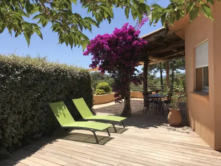 Villa de standing avec piscine privée à Cirindinu - Photo 17