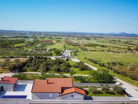 Villa Laura, Maison 8 personnes à Zadar Sukošan - Photo 2