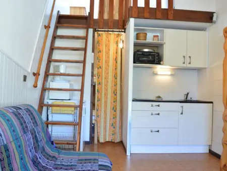 Studio Cabine Mezzanine 4 Pers avec Piscine et Parking - Proche Plage et Centre à Saint Pierre La Mer - Photo 9
