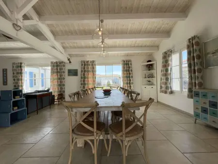 Grande villa avec WIFI, jardin, 10 couchages à Saint-Denis-d'Oléron - Photo 4