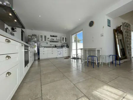 Grande villa avec WIFI, jardin, 10 couchages à Saint-Denis-d'Oléron - Photo 8