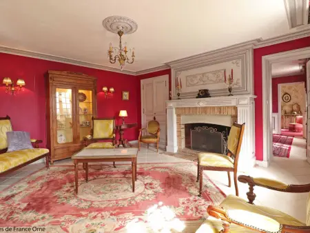 Charmante maison avec jardin clos à Saint-Pierre-des-Loges - Photo 1