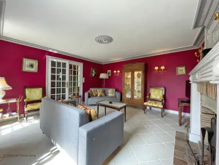 Charmante maison avec jardin clos à Saint-Pierre-des-Loges - Photo 4