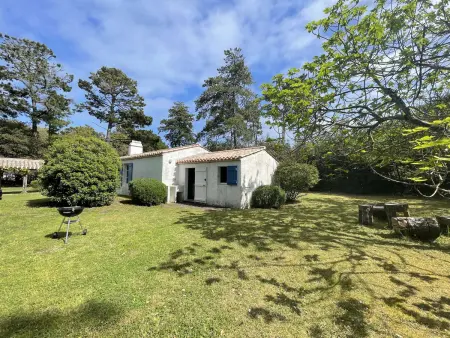Maison familiale proche plage avec jardin, terrasse et 6 couchages à L'Épine - Photo 1