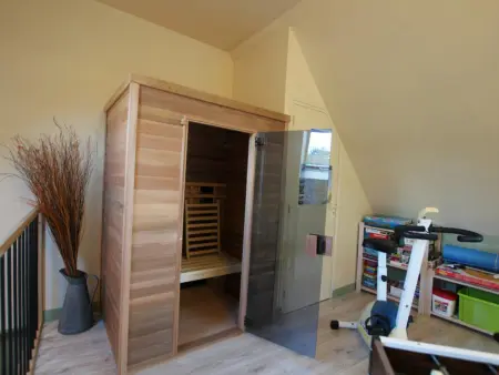 Maison en pierre près de la mer avec sauna et vaste jardin - Photo 14