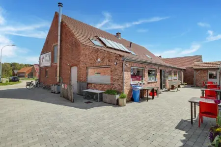 IN DE WOLLEKJES  “slapen bij of tussen de schapen”, Cottage dans une ferme ovine avec gelateria - Photo 26
