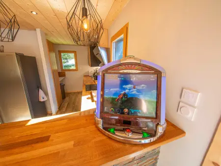 Chalet familial confortable avec spa, proche Gérardmer et station de ski, idéal été et hiver. - Photo 9