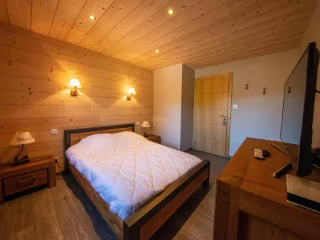 Chalet familial confortable avec spa, proche Gérardmer et station de ski, idéal été et hiver. - Photo 15