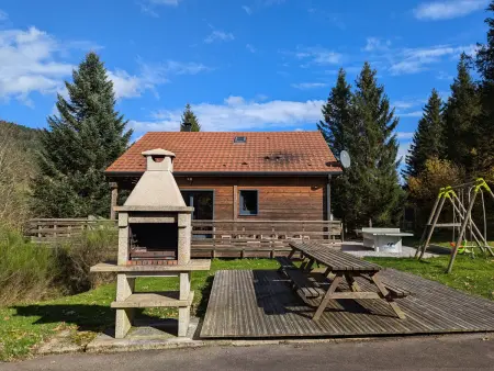 Chalet familial confortable avec spa, proche Gérardmer et station de ski, idéal été et hiver. - Photo 22