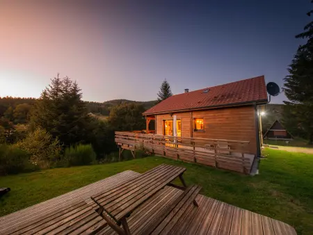 Chalet familial confortable avec spa, proche Gérardmer et station de ski, idéal été et hiver. - Photo 23