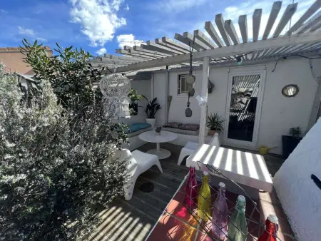Maison avec Piscine Privée, Proche Plage et Commerces, Jardin et Terrasse, 6 Pers - Photo 3