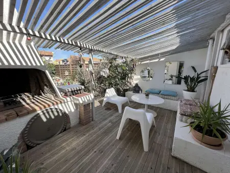 Maison avec Piscine Privée, Proche Plage et Commerces, Jardin et Terrasse, 6 Pers - Photo 4