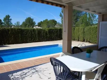 Villa avec Piscine près de la Mer – 4 Ch, 2 Sdb, BBQ, Jardin, Près du Port et Plages - Photo 4