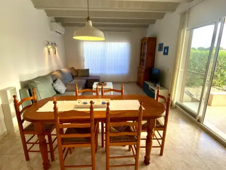 Villa avec Piscine près de la Mer – 4 Ch, 2 Sdb, BBQ, Jardin, Près du Port et Plages - Photo 7