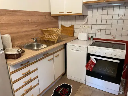 Gîte cosy au calme avec grand jardin, proche du Mans - Parking privé, Wifi fibre, équipements complets - Photo 5