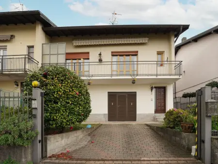 Bonny, Maison 6 personnes à Luino - Photo 2