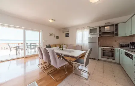 Maison 8 personnes à Maslenica - Photo 2