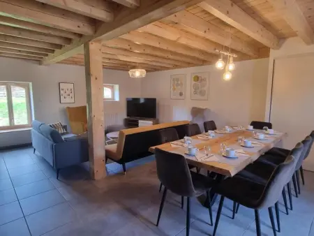 Gîte spacieux avec terrasse, nature et animaux acceptés - Photo 2