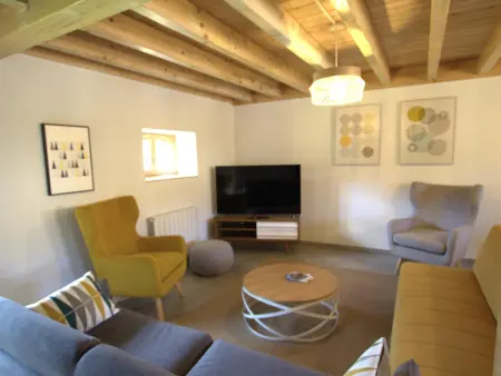 Gîte spacieux avec terrasse, nature et animaux acceptés - Photo 4