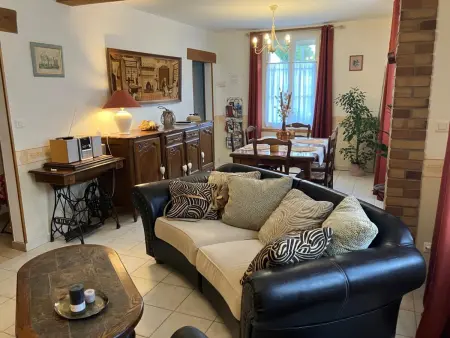 Charmante maison en pierre avec jardin près de Pierrefonds, équipée et accueillante pour animaux. - Photo 9