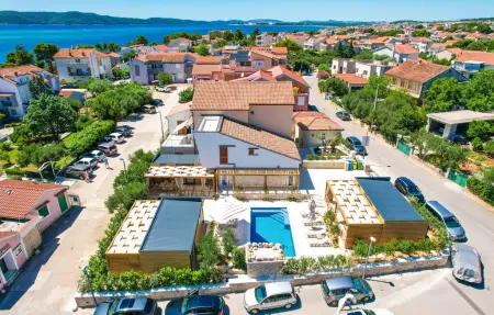 Maison 5 personnes à Brodarica - Photo 11
