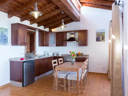 Maison romantique avec piscine chauffée, Wi-Fi et vue mer à Icod de los Vinos - Photo 9
