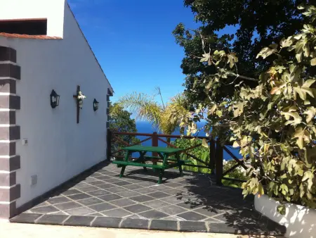 Petit Paradis à Icod de los Vinos: Casa el Mirlo avec Piscine Chauffée et Jardin Écologique - Photo 5