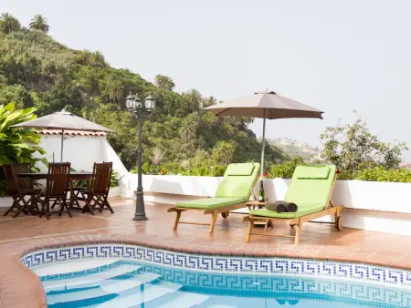 Petit Paradis à Icod de los Vinos: Casa el Mirlo avec Piscine Chauffée et Jardin Écologique - Photo 16