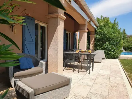 Roco Aigle, Maison familiale avec piscine et bain à remous - Photo 3
