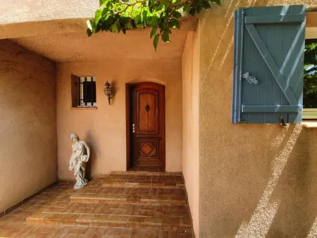 Roco Aigle, Maison familiale avec piscine et bain à remous - Photo 7