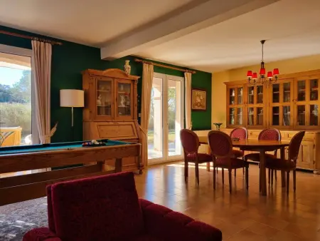 Roco Aigle, Maison familiale avec piscine et bain à remous - Photo 10