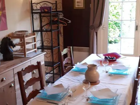Maison de plain-pied, animaux OK - 4 pers., Gite 4 personnes à Caulaincourt - Photo 4