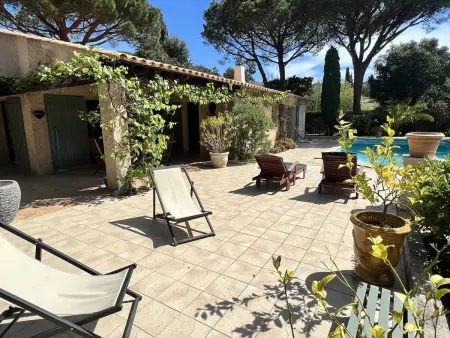 Maison 4 chambres avec piscine, jardin arboré & plage à 600m - La Croix-Valmer - Photo 1