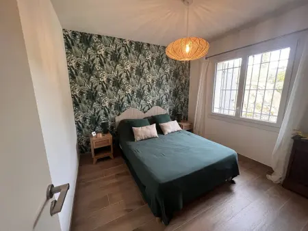 Maison rénovée 3 chambres près plage, clim, internet - Photo 9