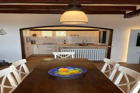 Villa Casa RosaMaria 4, Maison Romantique au Lago Maggiore avec Jardin - Photo 5