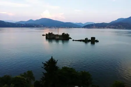 Villa Casa RosaMaria 4, Maison Romantique au Lago Maggiore avec Jardin - Photo 29