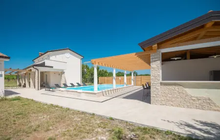 Maison 8 personnes à Buje - Photo 10