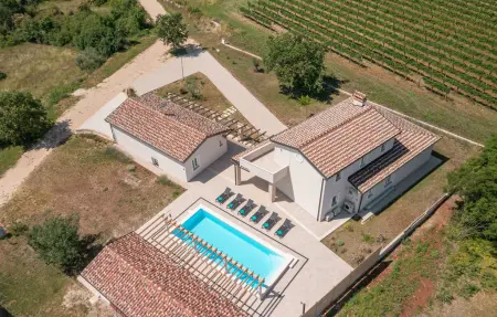 Maison 8 personnes à Buje - Photo 17