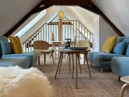 Luxe et sérénité : jacuzzi, sauna, piscine chauffée, home-cinéma et plus près du Mans - Photo 23