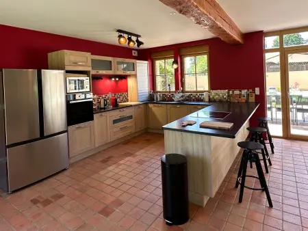 Luxe et sérénité : jacuzzi, sauna, piscine chauffée, home-cinéma et plus près du Mans - Photo 28