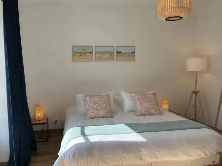 Luxe et sérénité : jacuzzi, sauna, piscine chauffée, home-cinéma et plus près du Mans - Photo 33