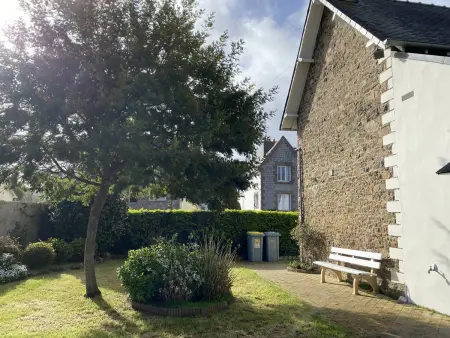 Maison bretonne avec jardin, 2 chambres, centre de Perros-Guirec, proche plages et commerces - Photo 9